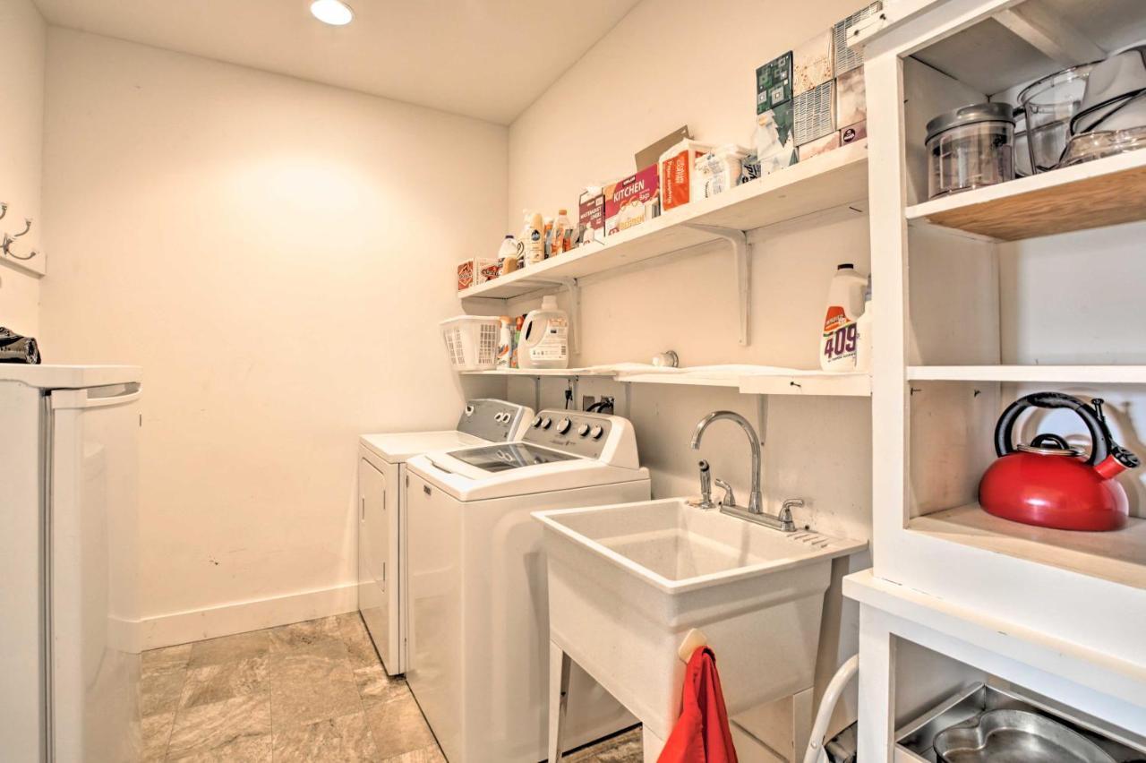 Lovely Canyon View Apartment With Patio And Yard Silverton Exterior photo